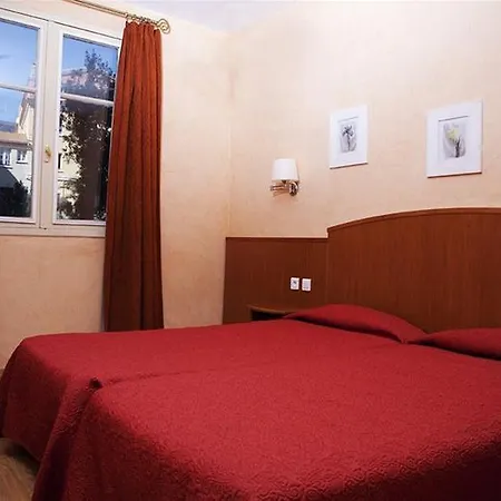 Posta Vecchia Hotel 3*