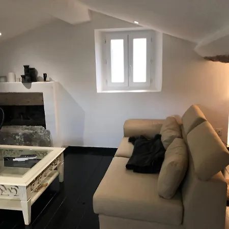 Posta Vecchia Apartment *